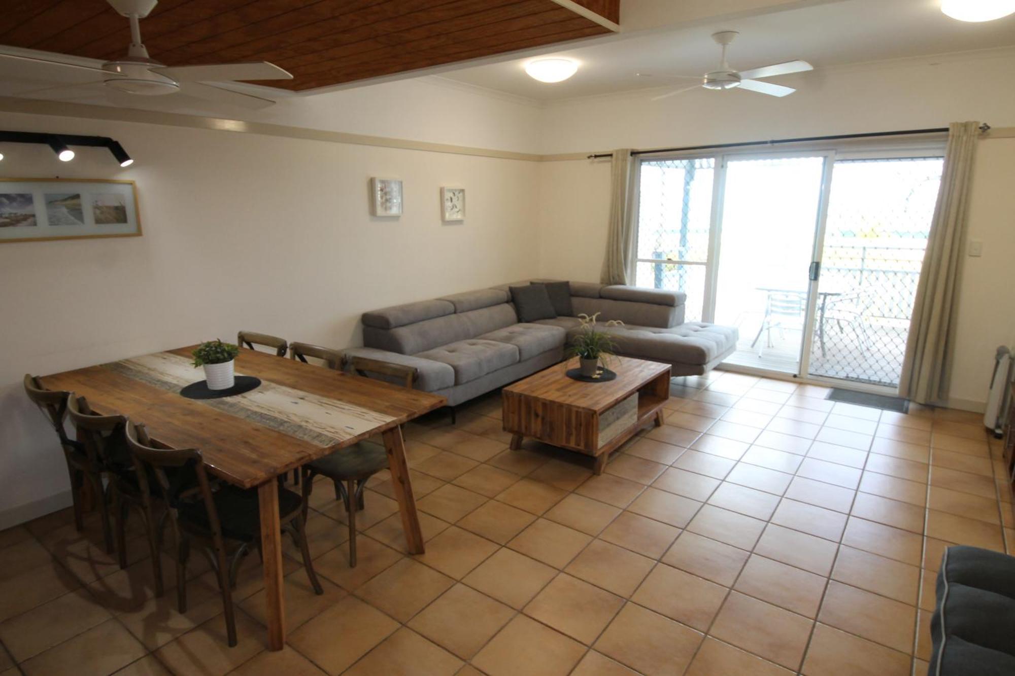 Moreton Island Villas And Apartments Tangalooma Bilik gambar